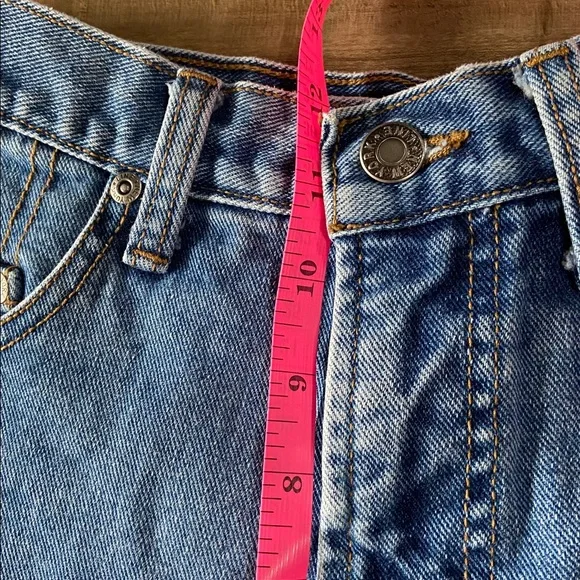 Classic High-Waist Blue Denim Shorts - Picture 8 of 12